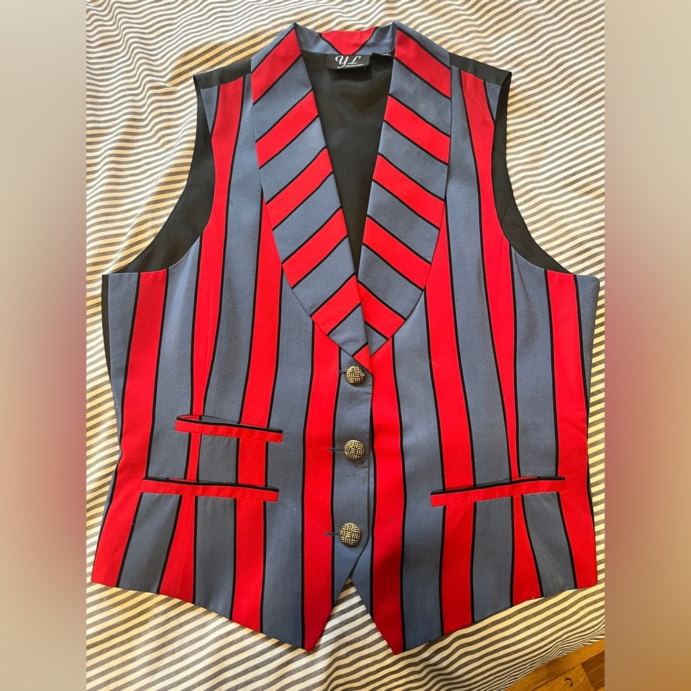 Fun vintage striped vest with gold button detail.